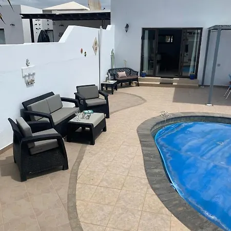 Linda * Πλάγια Μπλάνκα