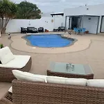 Linda Vila Playa Blanca (Lanzarote)