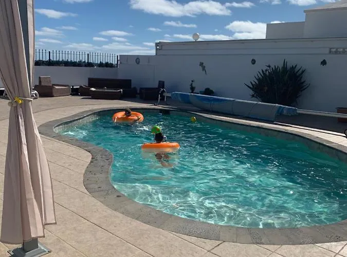 Linda Вилла Коста Бланка